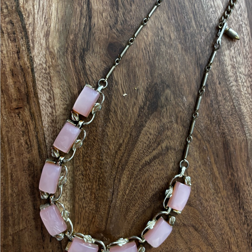 Vintage Coro Pink Lucite Moonglow
Gold Tone Necklace 1956 Book
Piece UV react